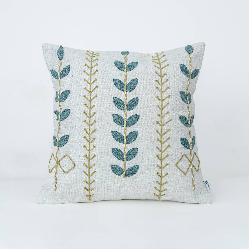 COJIN ESSENTIALS OASIS RAMAS TRENZAS 45X45