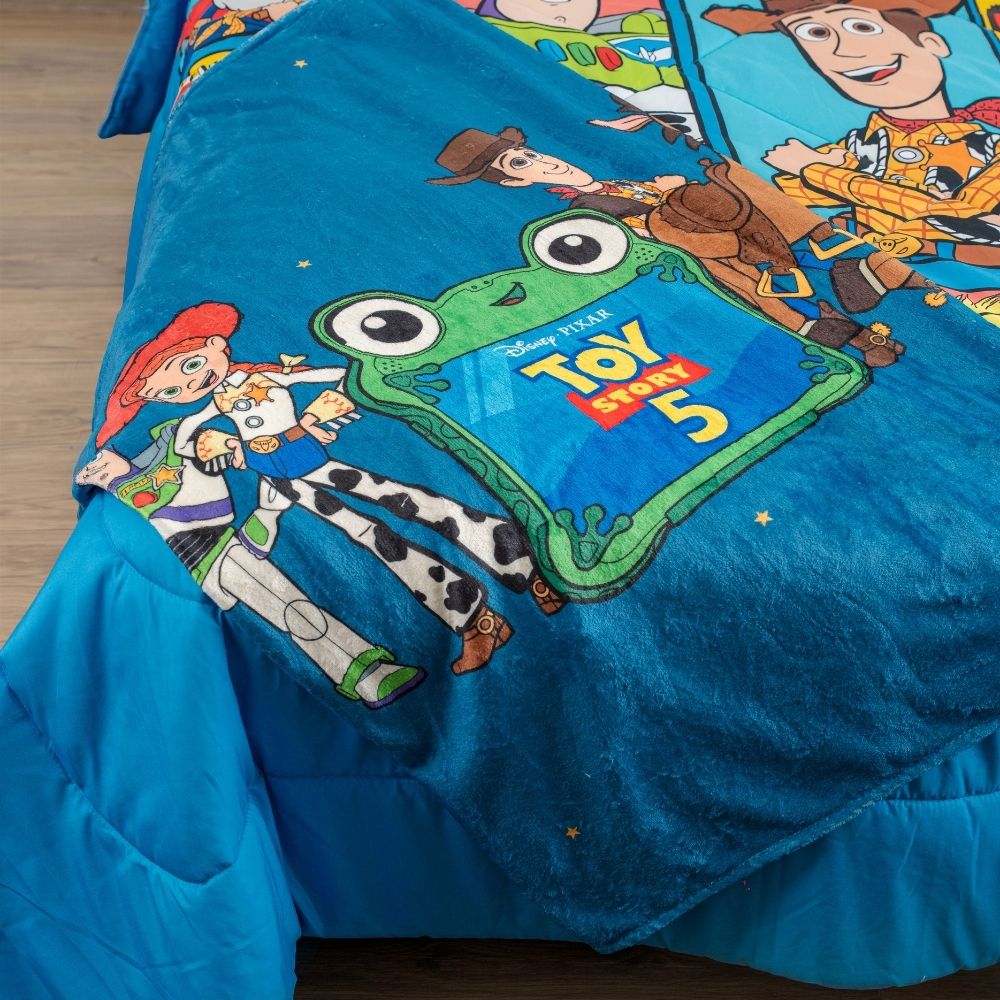 Cobija Toy Story personajes